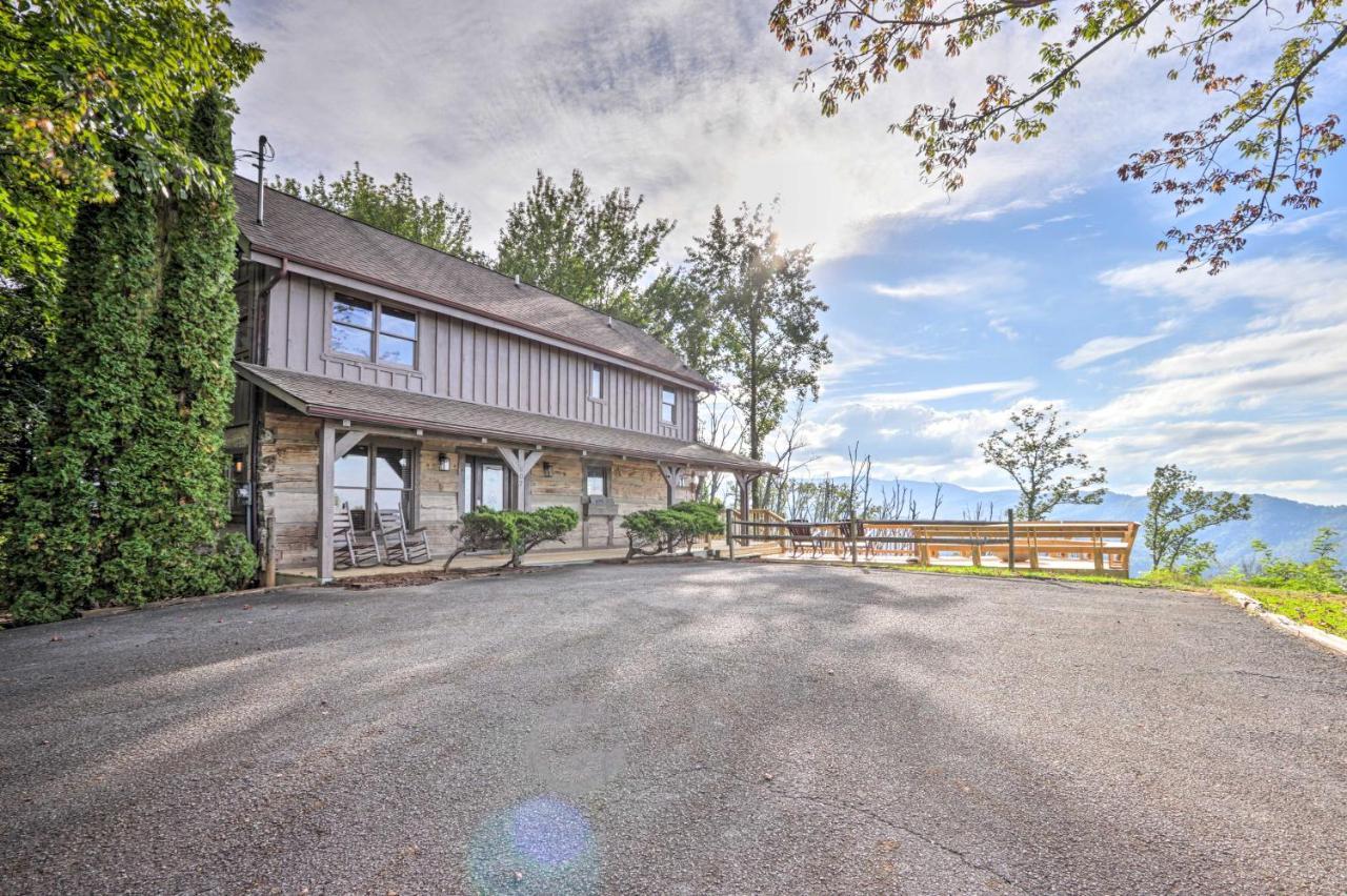 Upscale Gatlinburg Cabin Deck, Fire Pit And Hot Tub מראה חיצוני תמונה